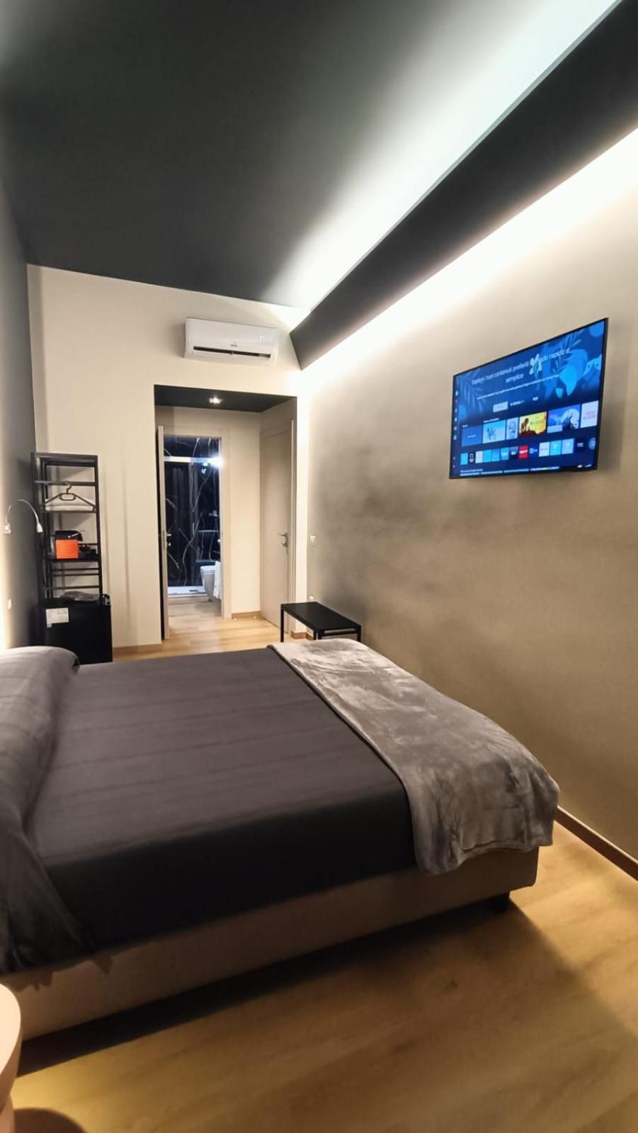 Myo Cagliari Charming House Villa Bagian luar foto